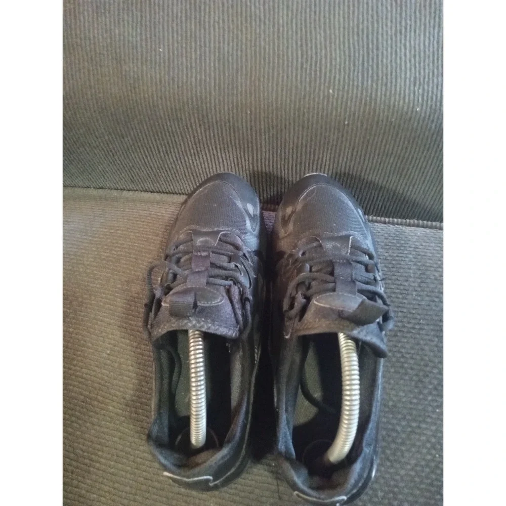 Nike Air Max Infinity‎ 2 Triple Black CU9452-002 Men's Size 7 Women's 8.5
